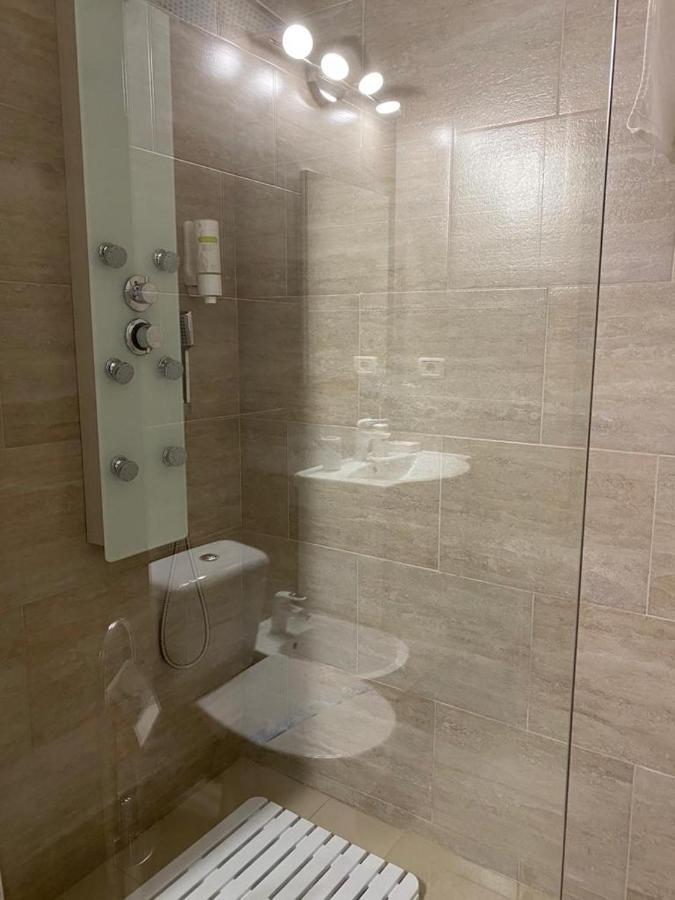 Miramar Studio Apartment Navodari Ngoại thất bức ảnh